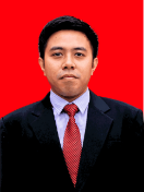 A person in a suit and tie

AI-generated content may be incorrect.